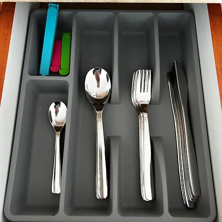 Peter Apartmanbulgaria-imperial Noks アパート エレニテ